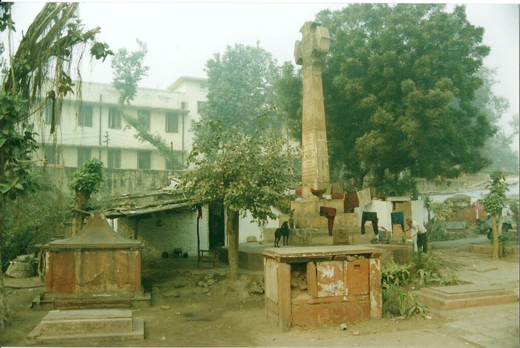 Explore Delhi. ramshackle tombs, graves and headstones in Lothian Road's colonial Cemetery, Delhi. home of a community which shares its existence with those buried here.  